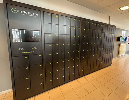 Distributeur automatique locker trespa - Vandeputte Safety Experts